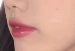 仁和唇蜜最新爆料,神秘成分大揭秘，美唇新潮流即将来袭！